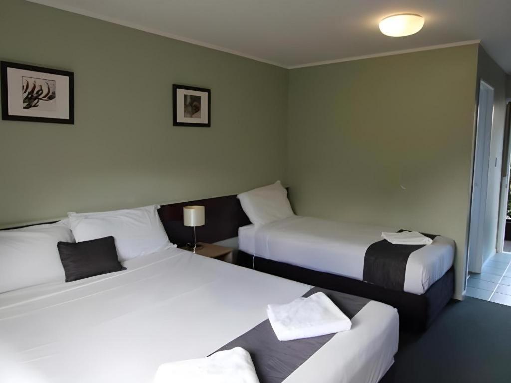 80 3* Auckland