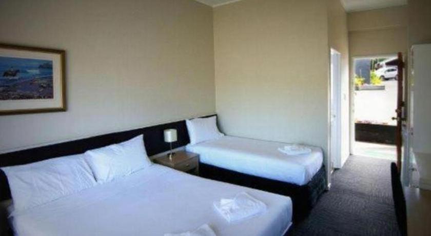 Motel 80 3*