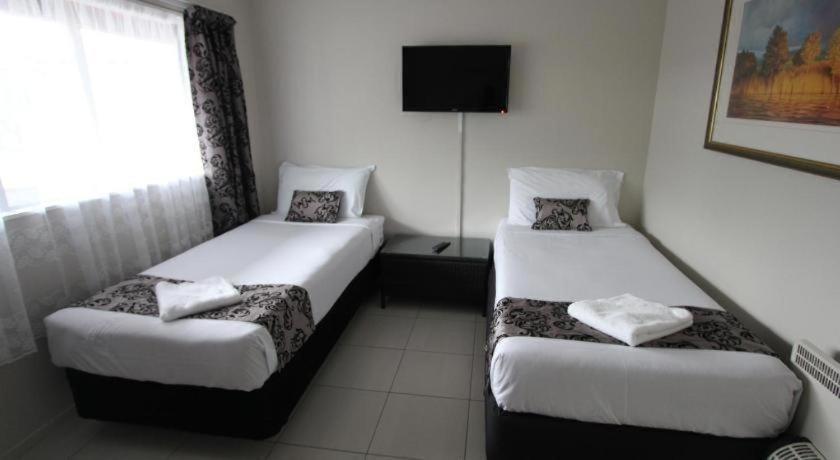Motel 80 3*